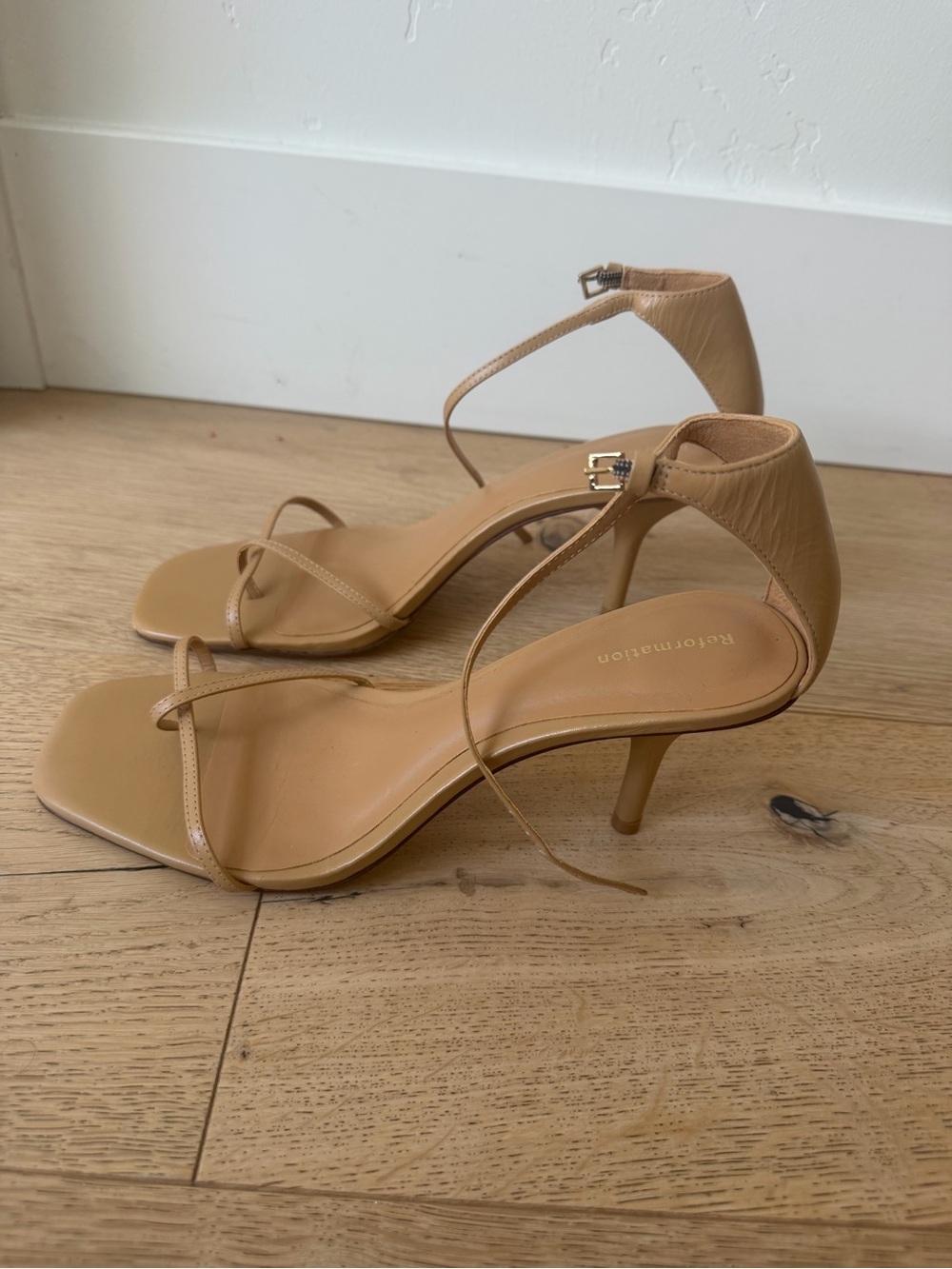 Reformation Gigi Strappy Sandal - Picture 2 of 5